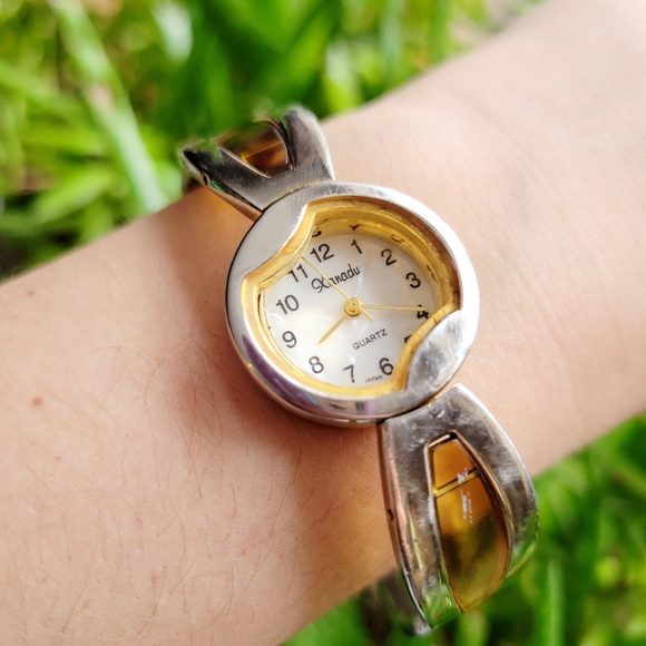 Vintage Xanadu Watch - Picture 7 of 12